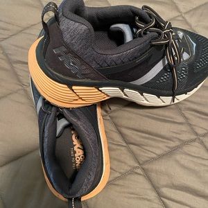 Hoka One One Gaviota 2 - (9 wide)